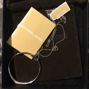 Micheal kors necklace